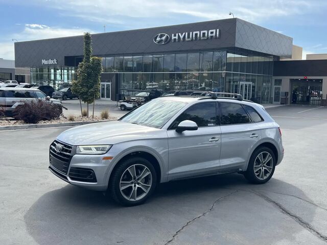 2019 Audi Q5 quattro Prestige 45 TFSI