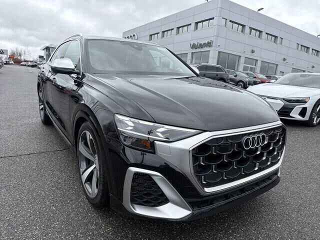 2024 Audi SQ8 4.0T quattro Prestige