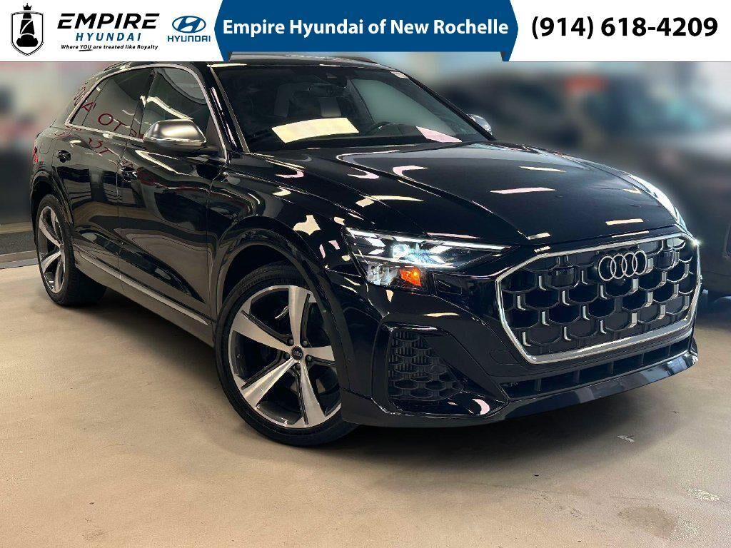 2024 Audi SQ8 4.0T quattro Prestige — photo 1 of 13