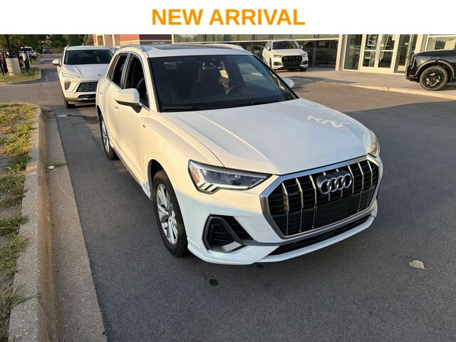 2025 Audi Q3 Premium