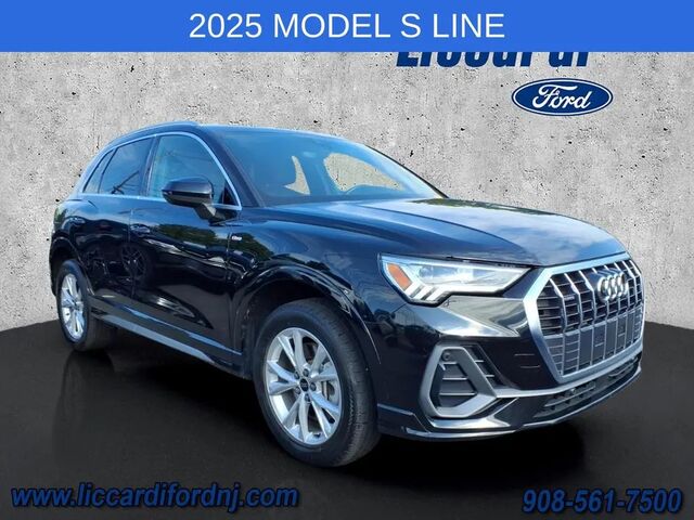 2025 Audi Q3 quattro S line Premium 45 TFSI