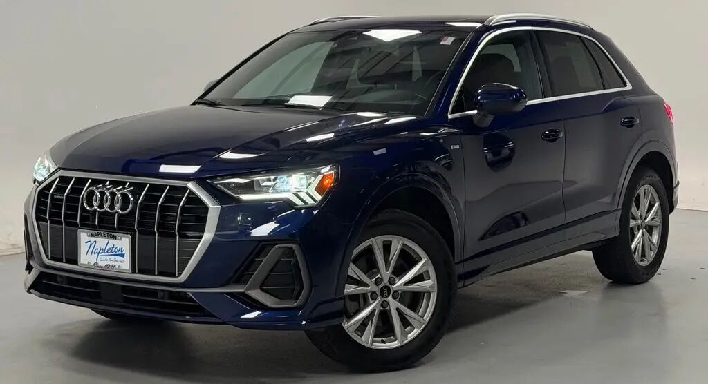 2023 Audi Q3 quattro S line Premium 45 TFSI — photo 1 of 13
