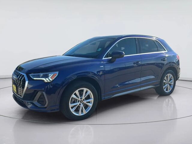 2024 Audi Q3 quattro S line Premium 45 TFSI