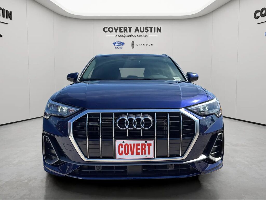 2022 Audi Q3 quattro S line Premium 45 TFSI — photo 1 of 13