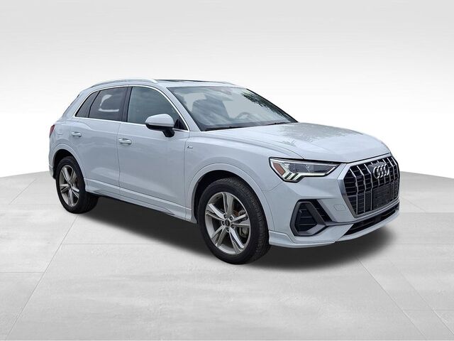 2024 Audi Q3 Premium