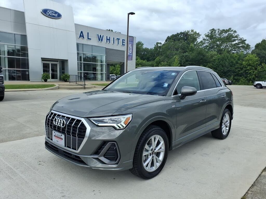 2025 Audi Q3 quattro S line Premium 45 TFSI — photo 1 of 1