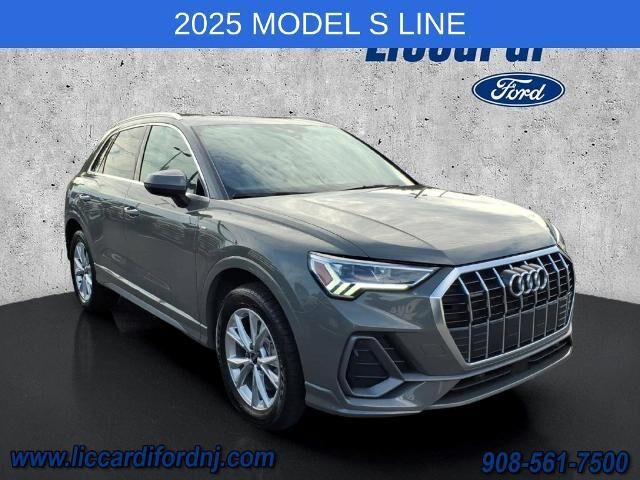 2025 Audi Q3 quattro S line Premium 45 TFSI