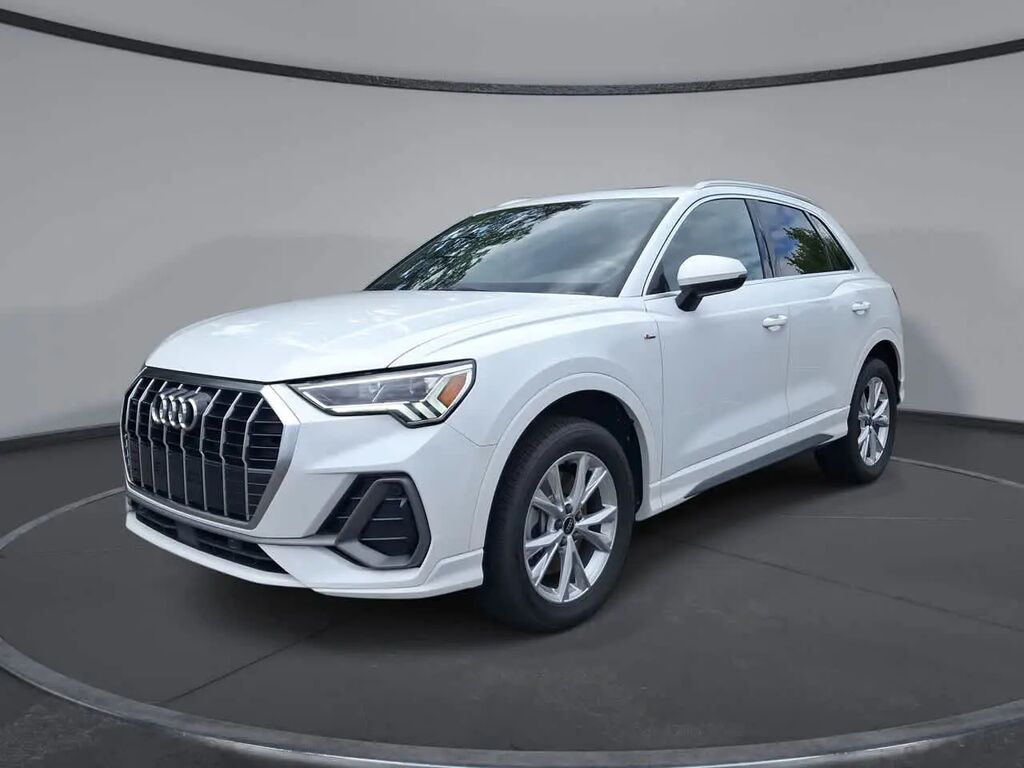 2025 Audi Q3 quattro S line Premium 45 TFSI — photo 1 of 26