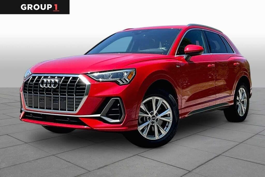 2025 Audi Q3 quattro S line Premium 45 TFSI — photo 1 of 1