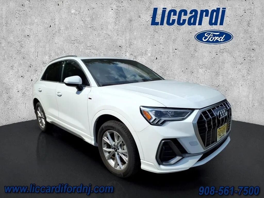 2025 Audi Q3 quattro S line Premium 45 TFSI — photo 1 of 55