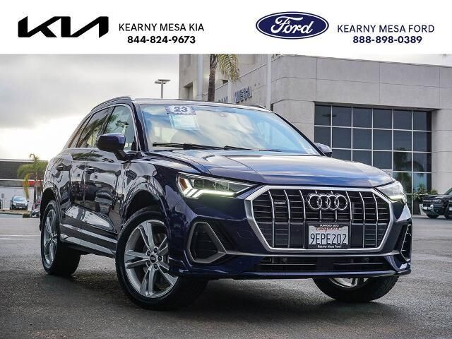 2023 Audi Q3 quattro S line Premium 45 TFSI