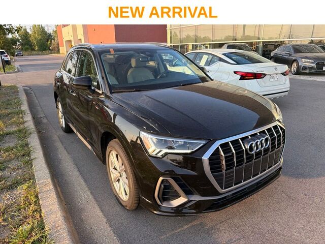 2025 Audi Q3 Premium