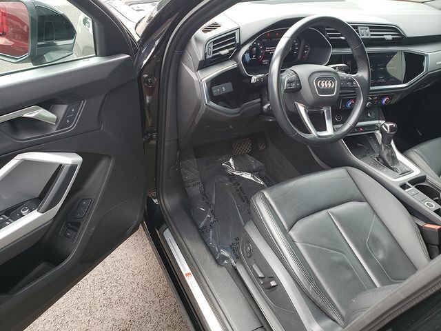 2024 Audi Q3 Premium