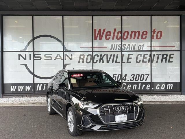 2024 Audi Q3 quattro S line Premium 45 TFSI — photo 1 of 13