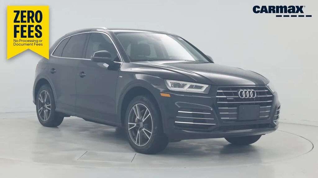 2020 Audi Q5 e quattro Premium Plus 55 TFSI — photo 1 of 13