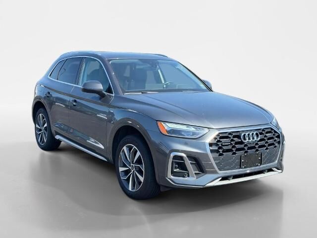 2024 Audi Q5 quattro S line Prem Plus 45 TFSI — photo 1 of 13