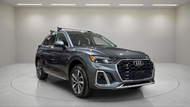 2023 Audi Q5 quattro S line Prem Plus 45 TFSI — photo 1 of 26