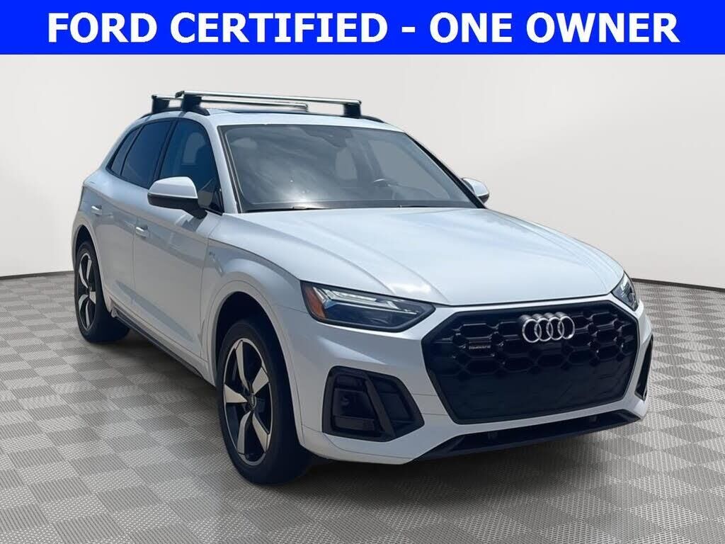2022 Audi Q5 quattro S line Prem Plus 45 TFSI — photo 1 of 1
