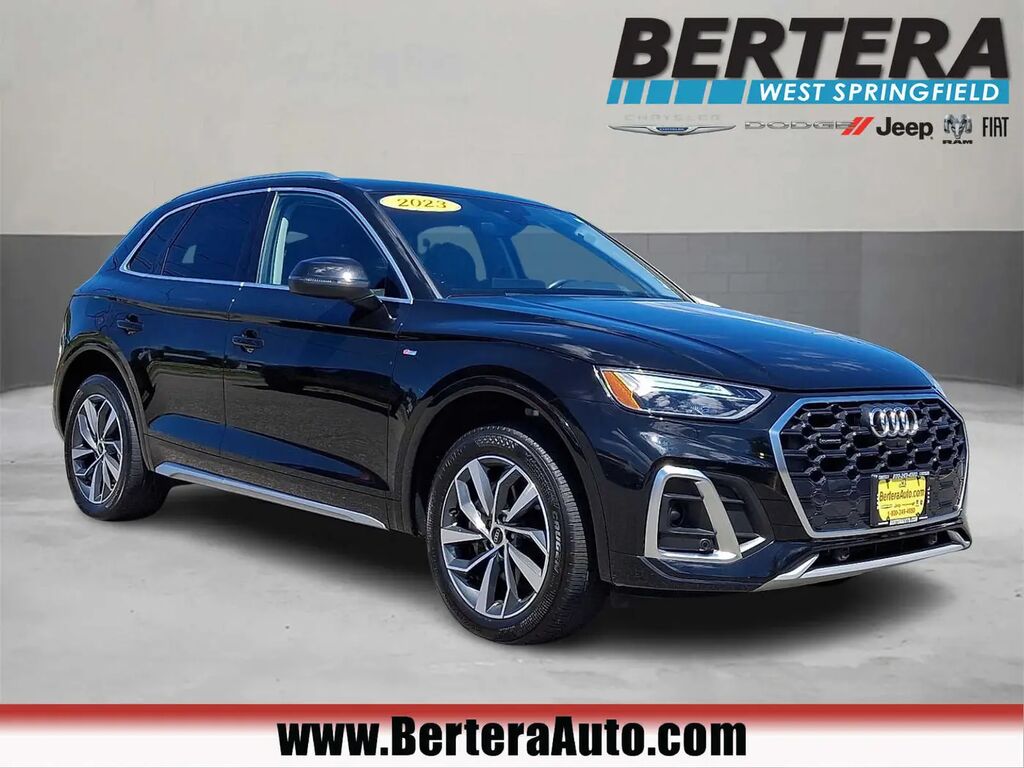 2023 Audi Q5 quattro S line Prem Plus 45 TFSI — photo 1 of 26