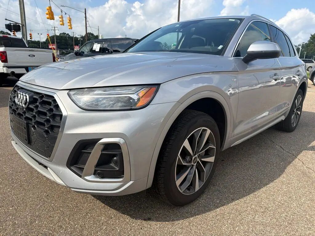 2024 Audi Q5 quattro S line Prem Plus 45 TFSI — photo 1 of 13