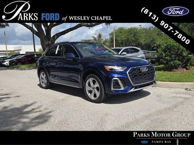 2024 Audi Q5 quattro S line Prem Plus 45 TFSI — photo 1 of 26