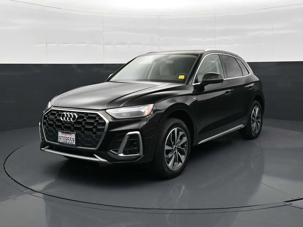 2022 Audi Q5 quattro S line Prem Plus 45 TFSI — photo 1 of 13