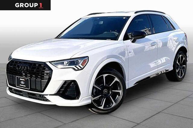 2025 Audi Q3 quattro S line Prem Plus 45 TFSI