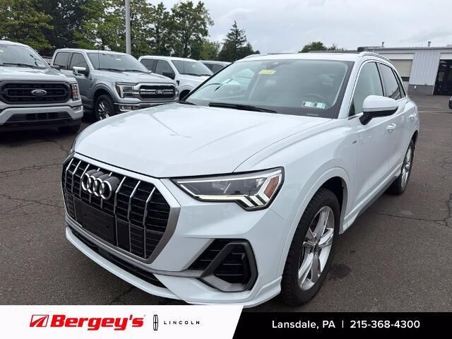 2023 Audi Q3 quattro S line Prem Plus 45 TFSI