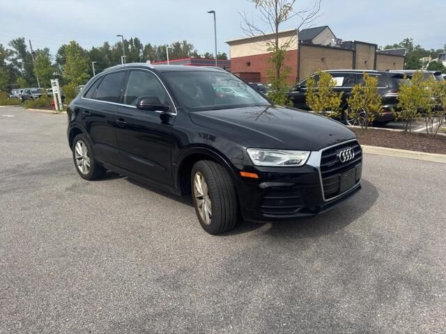 2016 Audi Q3 2.0T quattro Premium Plus