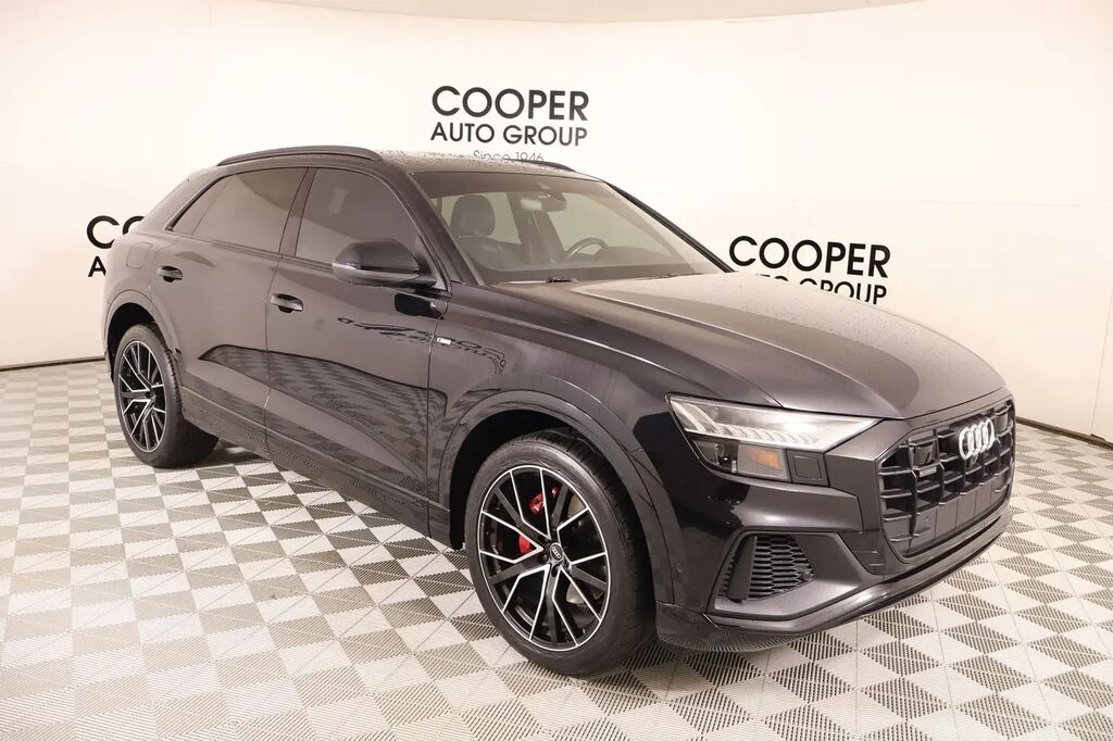 2021 Audi Q8 quattro Premium Plus 55 TFSI — photo 1 of 26