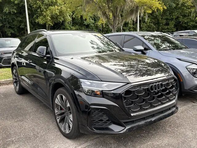 2025 Audi Q8 quattro Premium Plus 55 TFSI