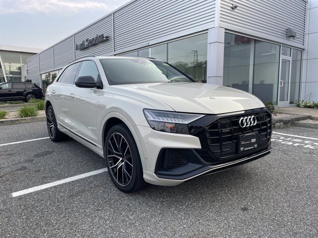 2023 Audi Q8 PREMIUM PLUS — photo 1 of 1