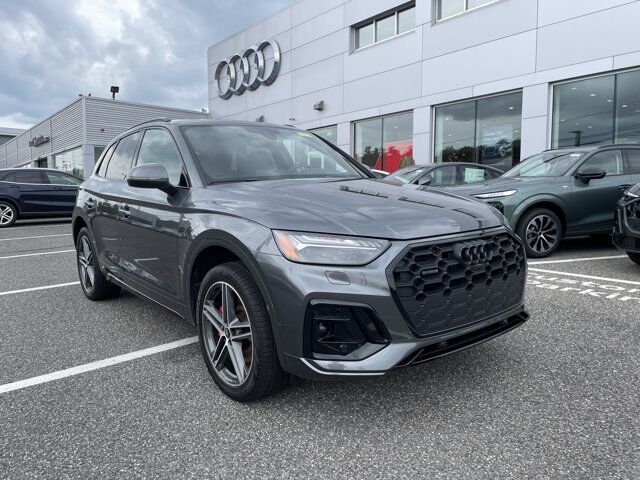 2024 Audi Q5 S LINE PRESTIGE — photo 1 of 2