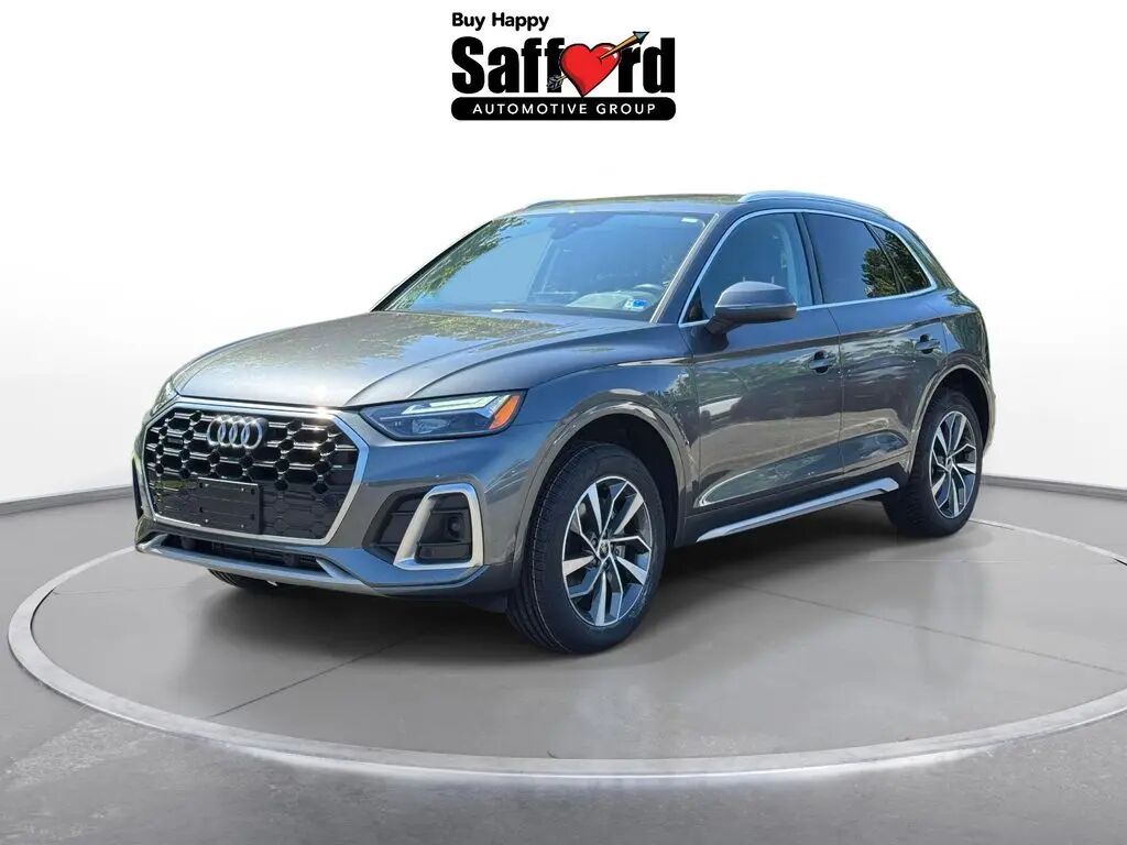 2023 Audi Q5 quattro S line Premium 45 TFSI — photo 1 of 25