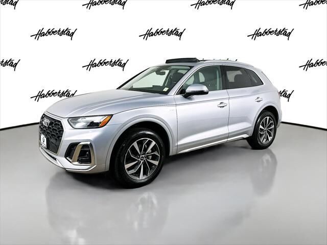 2024 Audi Q5 quattro S line Premium 45 TFSI — photo 1 of 26