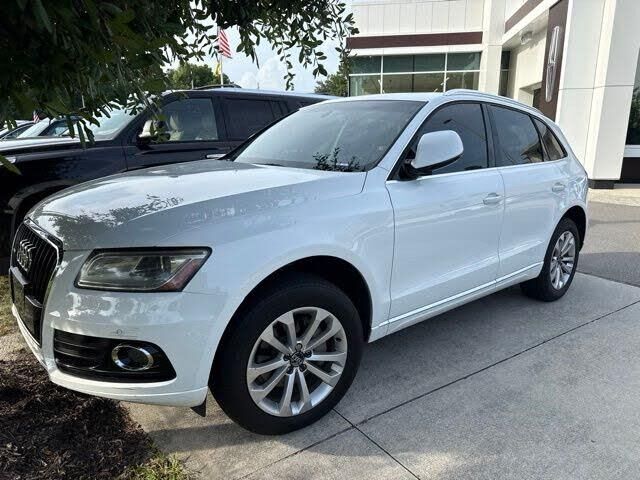 2016 Audi Q5 2.0T quattro Premium Plus — photo 1 of 15