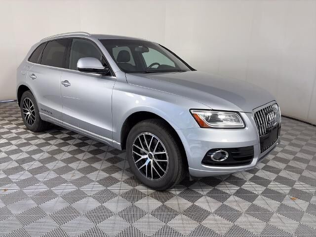 2016 Audi Q5 2.0T quattro Premium Plus