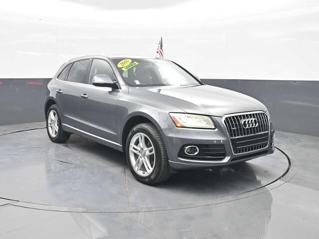 2016 Audi Q5 2.0T quattro Premium Plus — photo 1 of 13