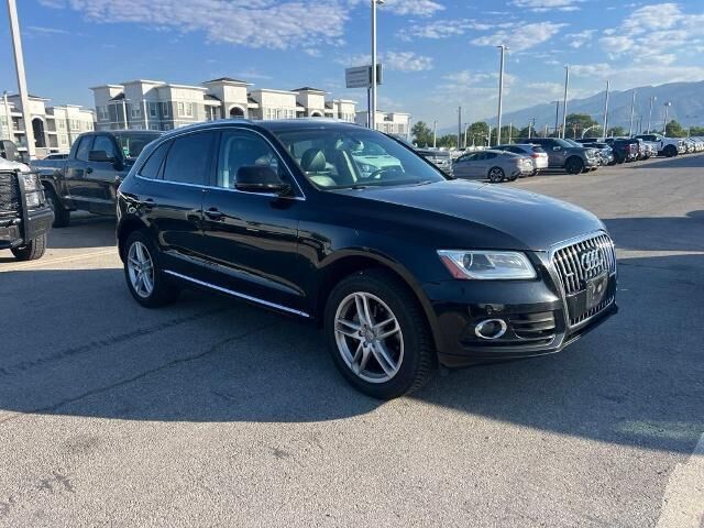 2017 Audi Q5 2.0T quattro Premium Plus — photo 1 of 37
