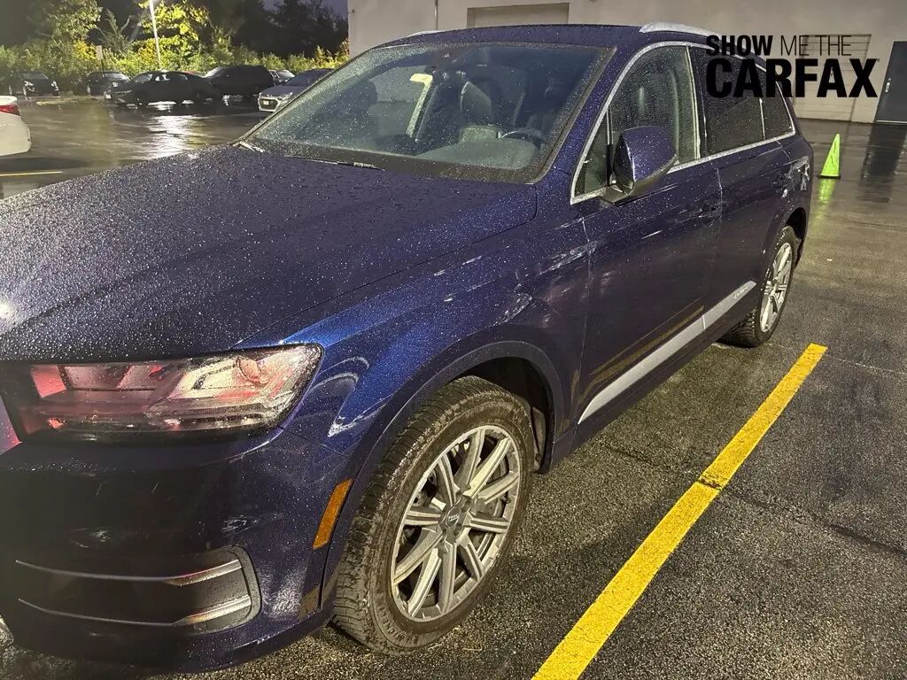 2019 Audi Q7 quattro Premium Plus 55 TFSI — photo 1 of 9
