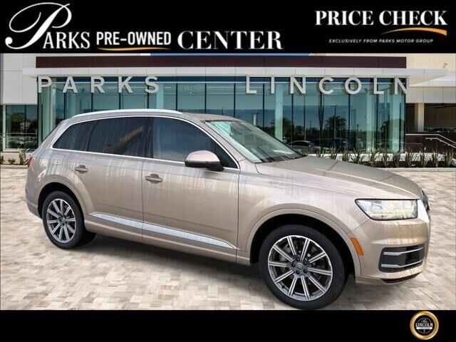 2019 Audi Q7 quattro SE Premium Plus 55 TFSI