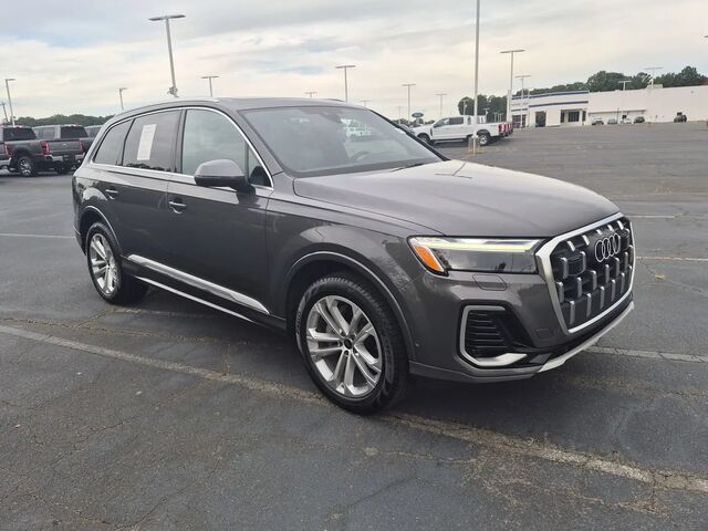 2025 Audi Q7 quattro Premium Plus 45 TFSI