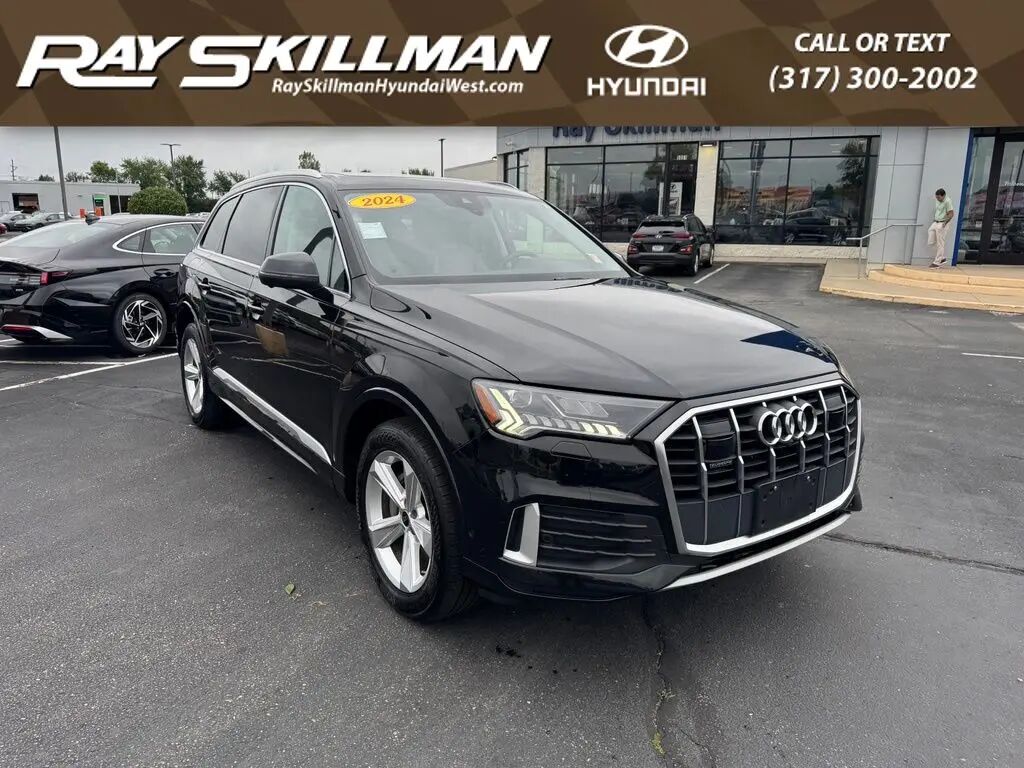 2024 Audi Q7 quattro Premium Plus 45 TFSI — photo 1 of 26