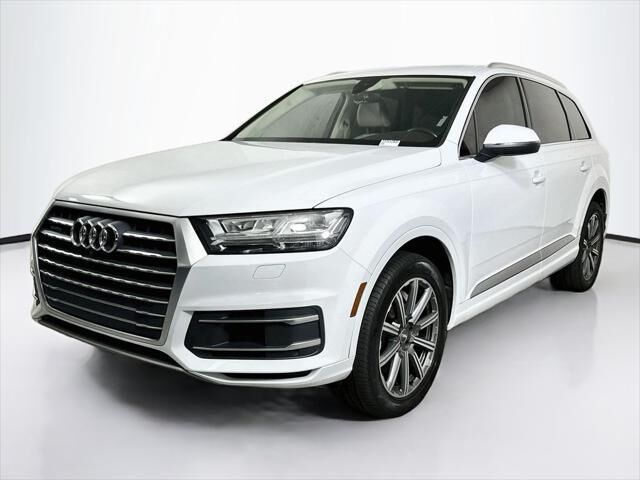 2019 Audi Q7 quattro SE Premium Plus 45 TFSI — photo 1 of 13