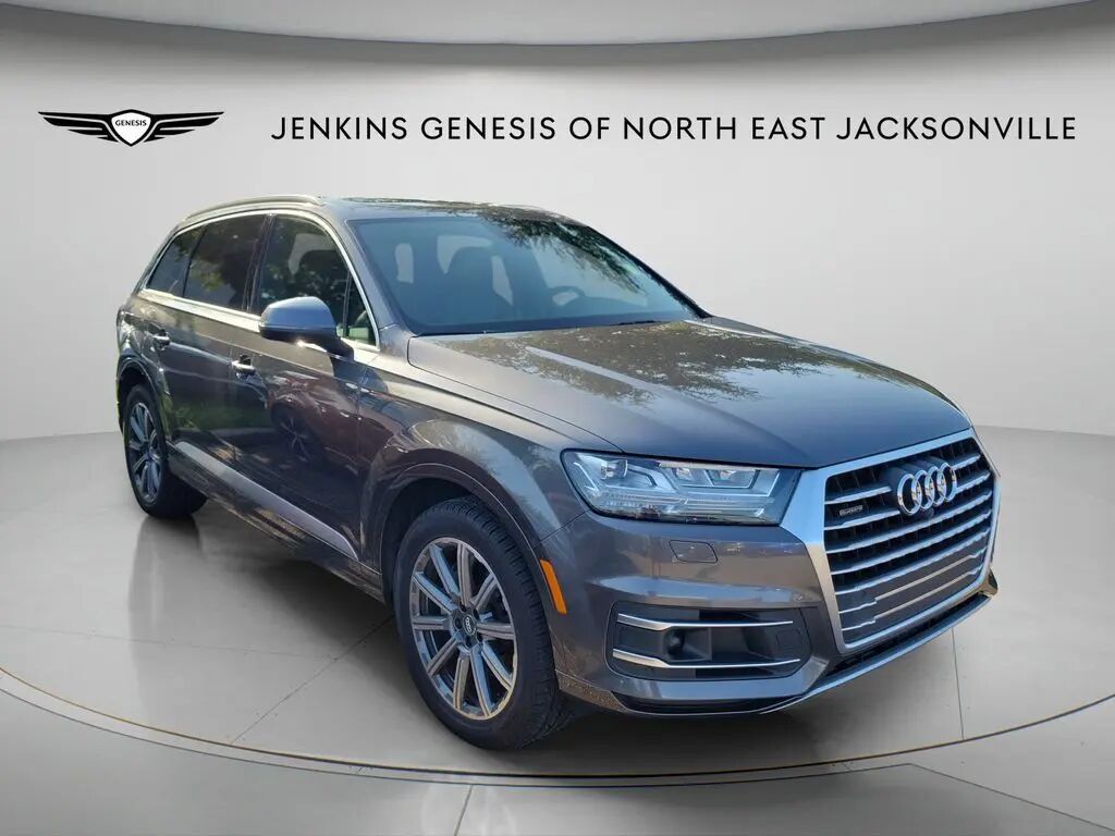 2018 Audi Q7 2.0T quattro Premium Plus — photo 1 of 12