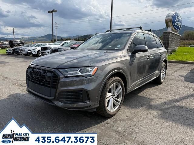 2021 Audi Q7 quattro Premium Plus 45 TFSI