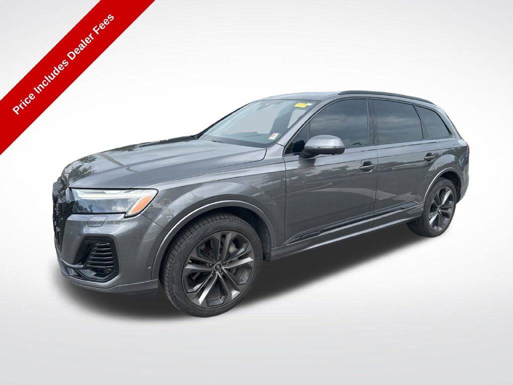 2025 Audi Q7 55 Premium Plus — photo 1 of 13