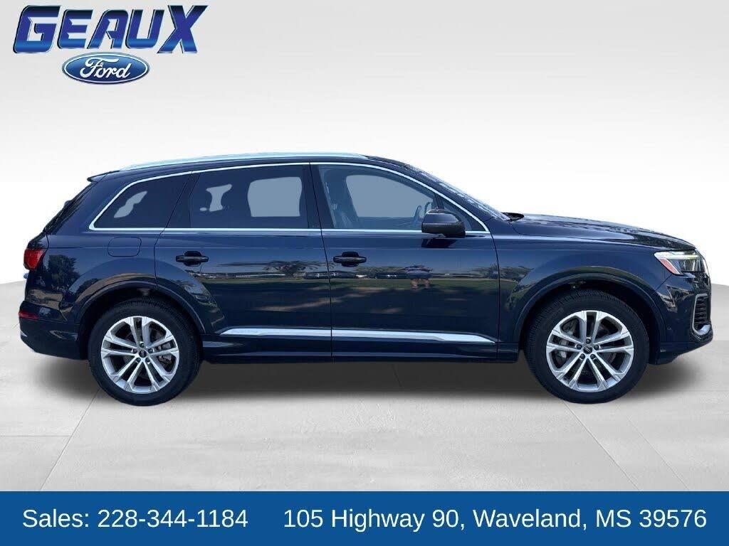 2025 Audi Q7 quattro Premium Plus 55 TFSI — photo 1 of 1