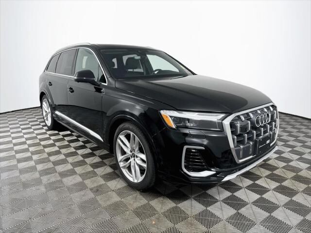 2025 Audi Q7 quattro Premium Plus 55 TFSI