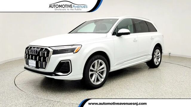 2025 Audi Q7 quattro Premium Plus 55 TFSI